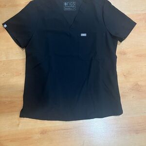 Figs Women's Catarina One-Pocket Scrub Top Size Medium. Very good condition.